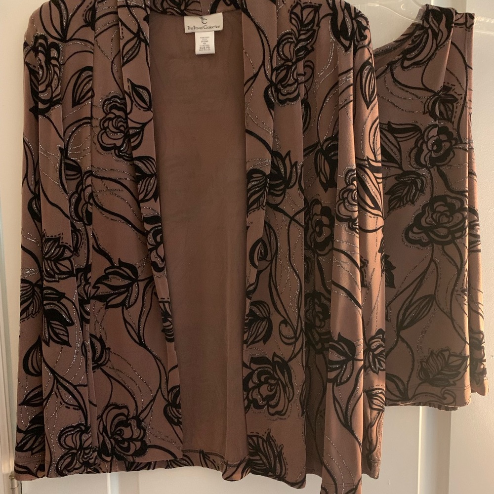 Jacket with matching sleeveless blouse